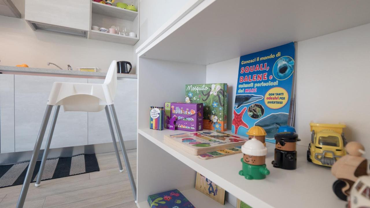 Babyaccommodation Family Experience III Pietra Ligure Esterno foto