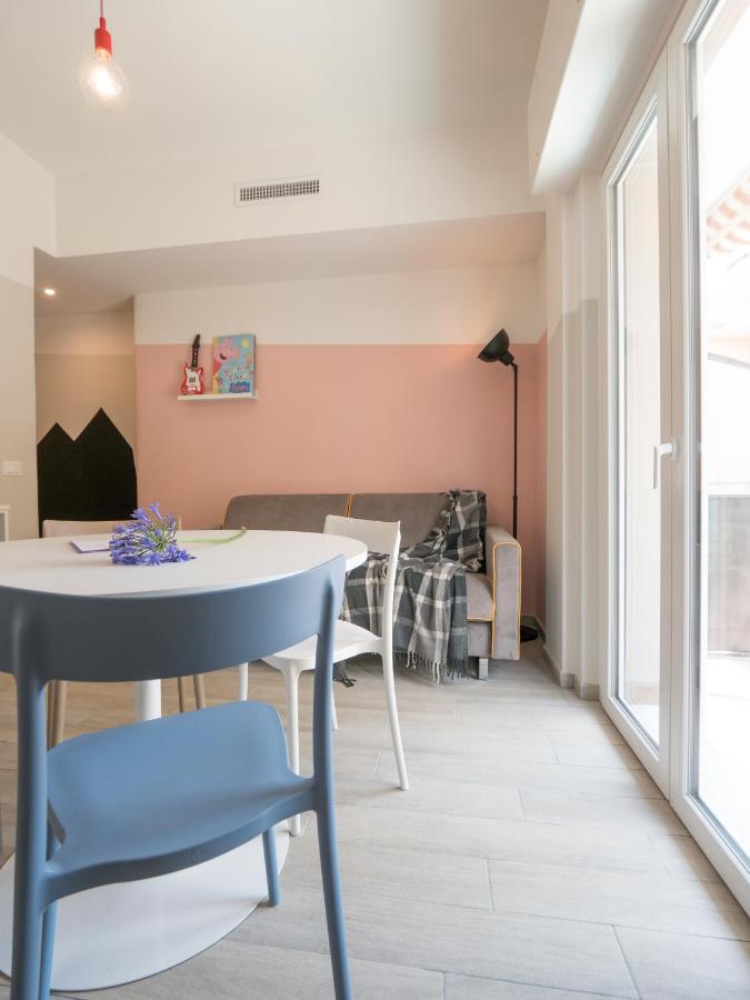 Babyaccommodation Family Experience III Pietra Ligure Esterno foto