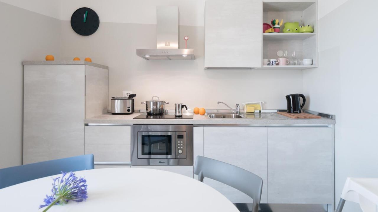 Babyaccommodation Family Experience III Pietra Ligure Esterno foto